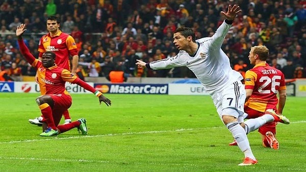 Ronaldo, G.Saray'ı böyle avlamıştı!