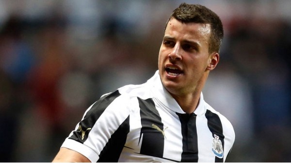 G.Saray ve F.Bahçe'nin istediği savunmacı!