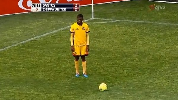 Böyle bir gol olamaz! İnanılmaz...