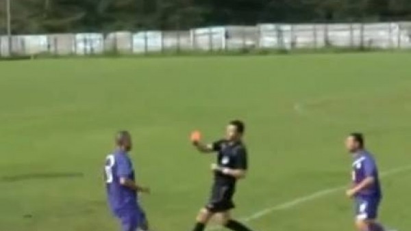 Hakeme uçan kafa attı! İnsanlık dışı hareket...