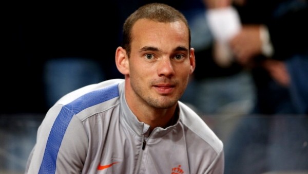 Sneijder'den +18'lik Şaka