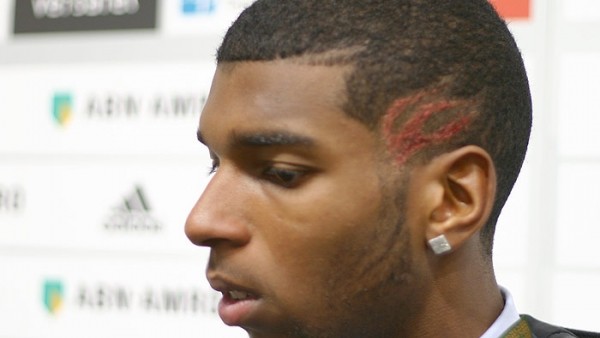 Ryan Babel rapçi oldu!