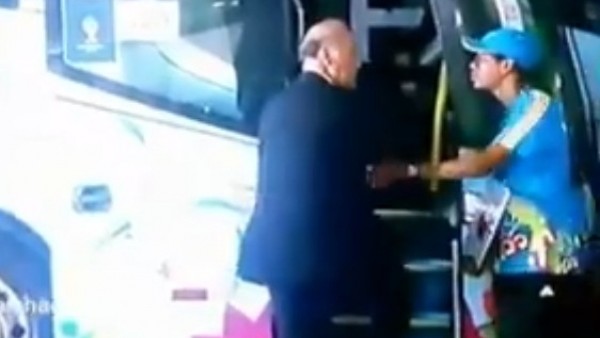 Del Bosque otobüsleri şaşırdı! Şili otobüsü...