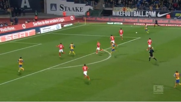 18 Bundesliga takımından 18 muhteşem gol!