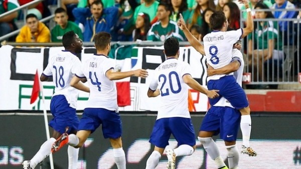 Bruno Alves kafayı çaktı, Portekiz kazandı!