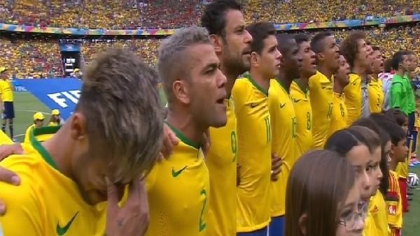 Neymar'ın milli marş gözyaşları...