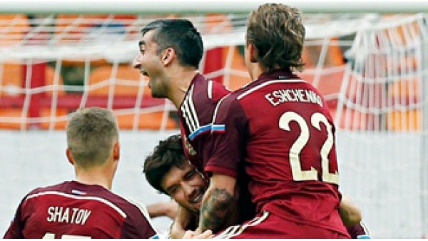 Zhirkov'un müthiş füzesi Fas'ı yerle bir etti!