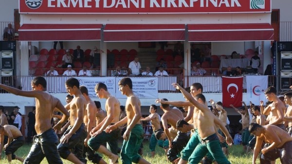 Tarihi Kırkpınar Yağlı Güreşleri