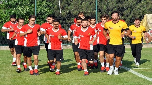  Eskişehirspor'da 2014-2015 sezonu hazırlıkları başladı