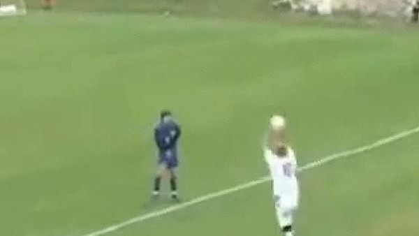 Böyle Taç Atışı Görülmedi!