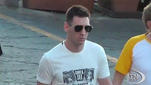 Lionel Messi, lüks yatıyla tatilde!