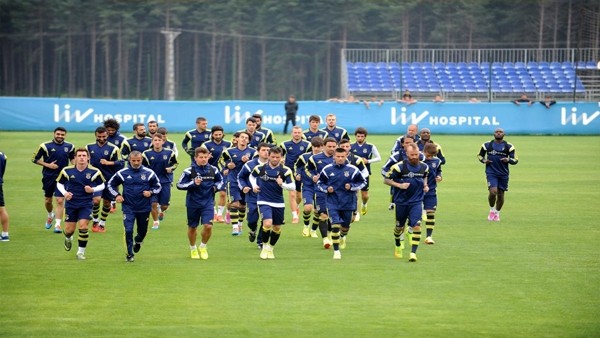 Fenerbahçe'nin Düzce kampı (25.07.2014)