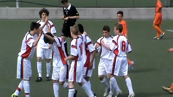 AC Milan'dan geleceğe yatırım! Genç yeteneği kaptılar...