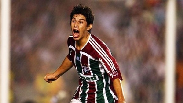 Sol ayağıyla çivi gibi çaktı! Enfes gol...