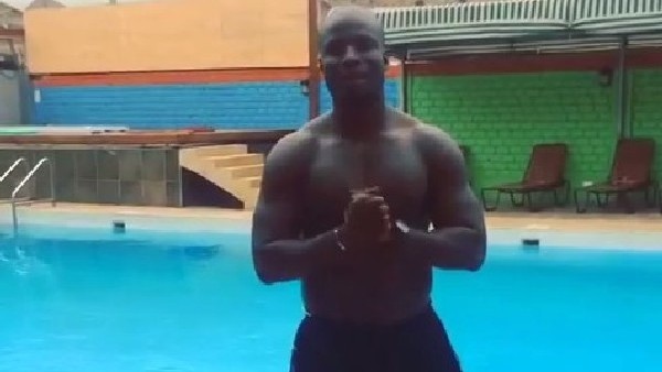 Appiah'tan Marcelo Lippi Ve Fabio Cannavaro'ya.