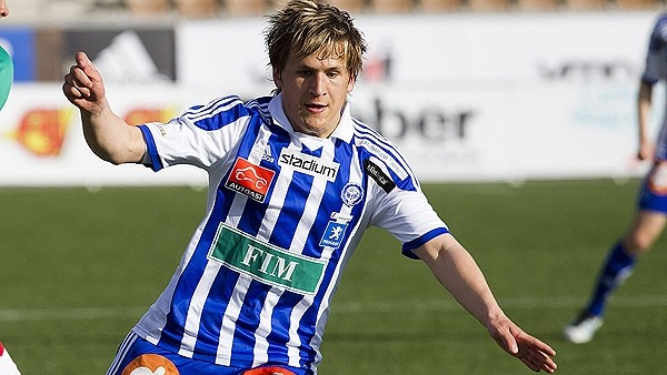 Yerden uçak kaldırdı!