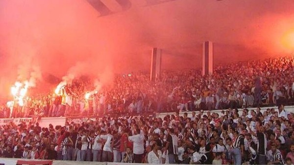 Tottenham Çarşı'yı unutamaz!