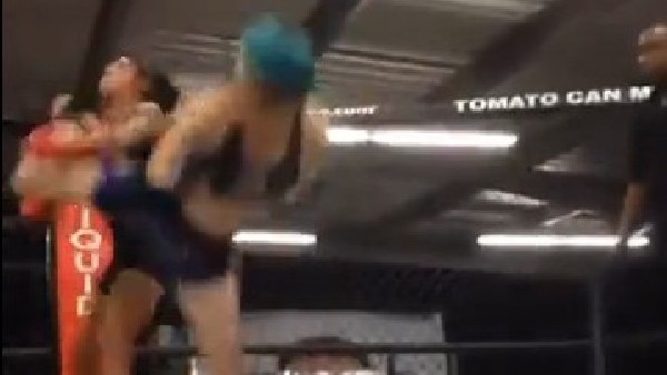 Kadın dövüşçüden akıl almaz tekme! 5 saniyede nakavt...