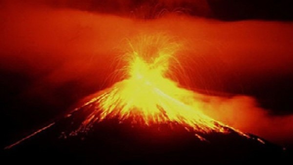 İzlanda maçı ertelenebilir! Yanardağ...