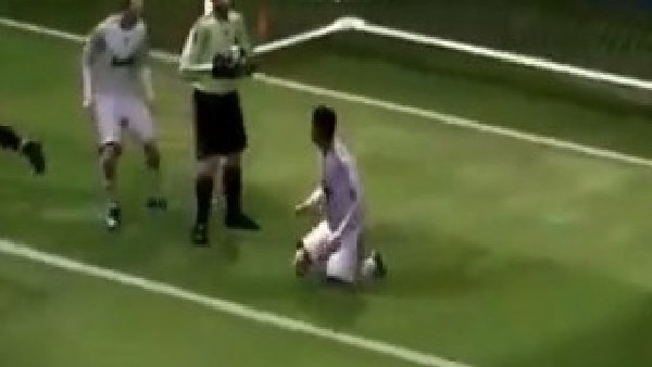 PES'te Ronaldo golü kaçırınca...