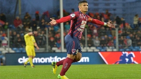 Cezayirli Yıldızdan Çılgın Bir Gol!