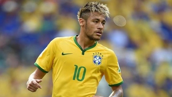 Neymar'dan muhteşem frikik golü!