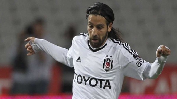 Olcay, FIFA 15'te kendisiyle gol attı!...