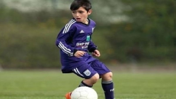 9 yaşında Roma'ya transfer oldu! 