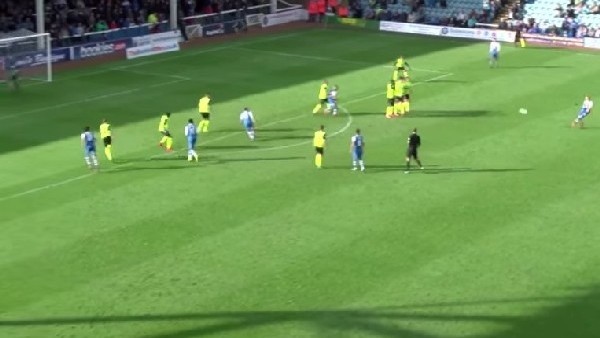 Frikikten muhteşem plase golü