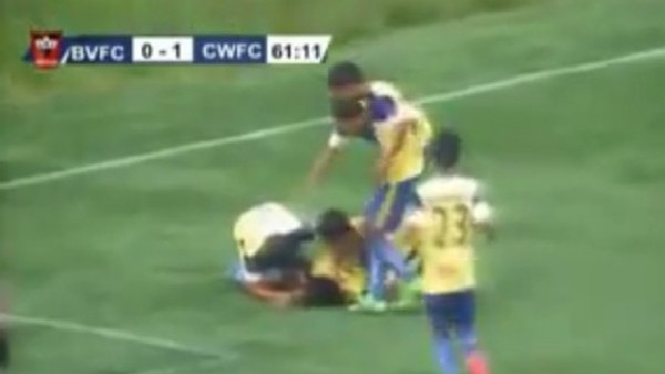 Gol sevinci yaparken feci şekilde can verdi!