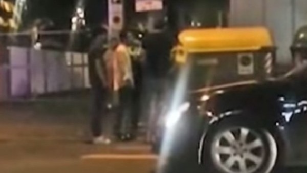 Pique'den polislere küfür! Sert...