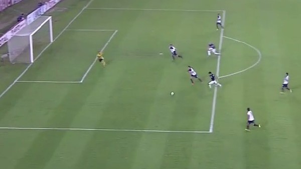 Arjantin'de Maradona golü