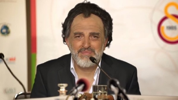 Yavuz Seçkin'den Cesare Prandelli taklidi!