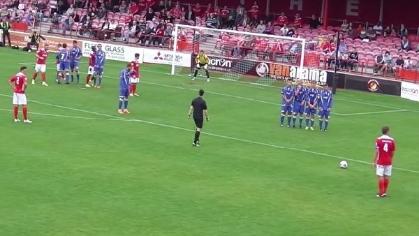 Konferans Ligi'nde ağızları açık bırakan bir gol!