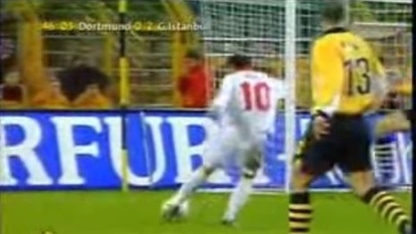 Galatasaray, 2000 yılında Borussia Dortmund'u böyle yıkmıştı!