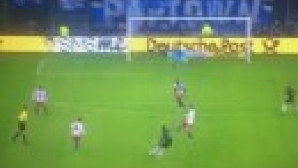 Alaba'dan olağanüstü gol!