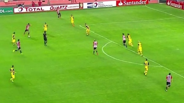 Kaleye roket yolladı! Muhteşem gol...