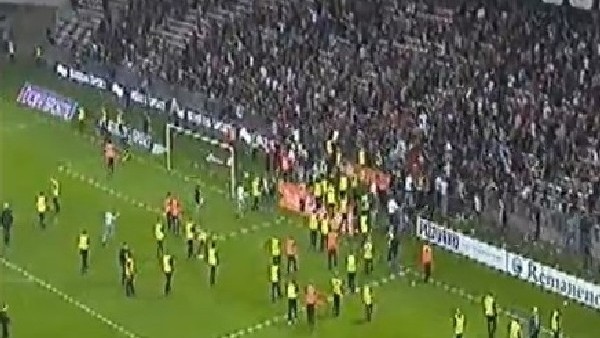 Nice - Bastia maçında olaylar çıktı