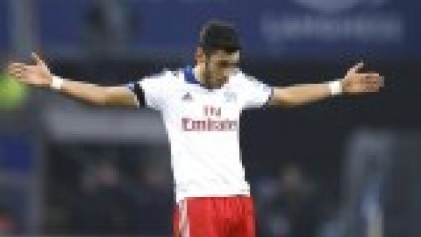 Yok artık! Hakan Çalhanoğlu boş kaleye atamadı