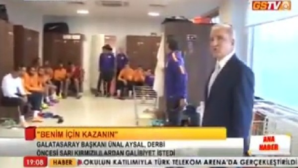 Ünal Aysal'dan futbolculara motivasyon konuşması