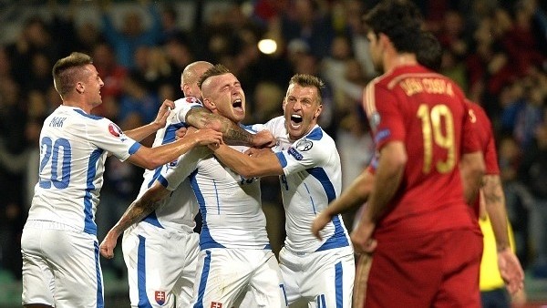 Slovakya 2-1 İspanya - Maç Özeti (9.10.2014)