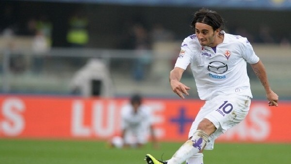 Aquilani'den müthiş vole golü!