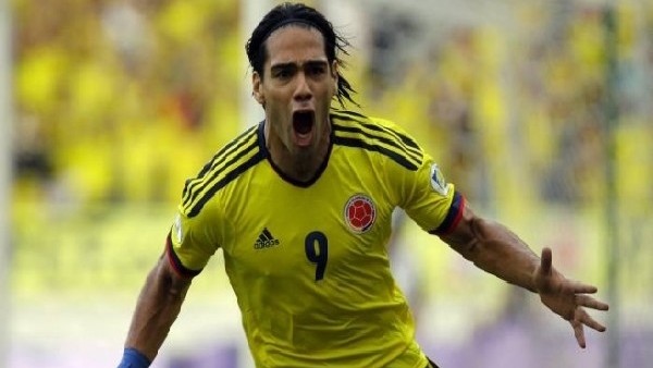 Radamel Falcao boş geçmedi!