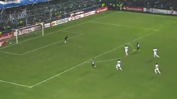 19. saniyede golü attı, tarihe geçti!