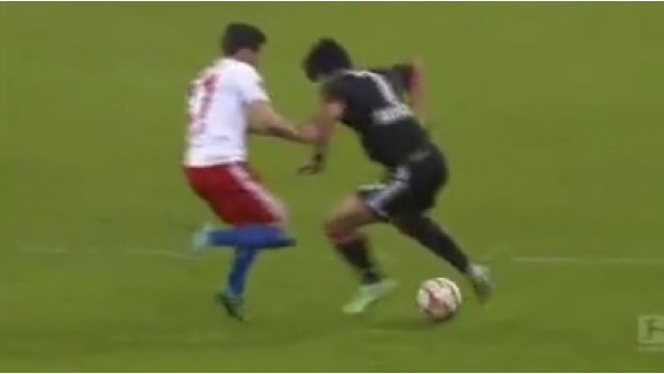 Rakipleri perişan eden çalım!