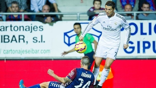 Ronaldo'dan şık çalım