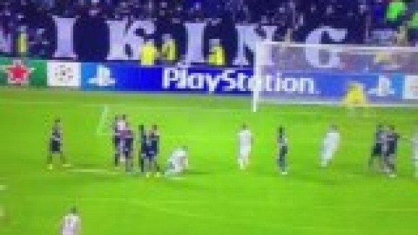 Başkan Pirlo'dan yine harika frikik golü!