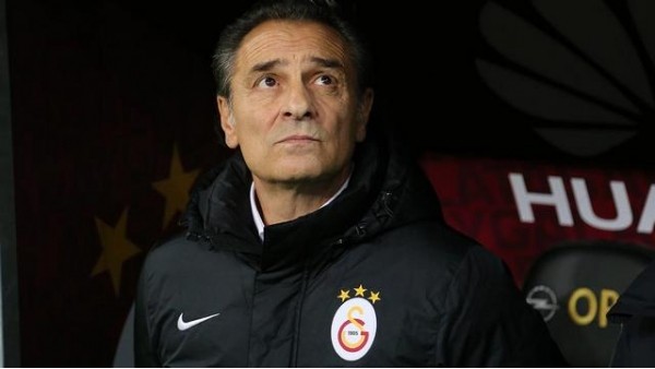 Prandelli'den olay sözler! Hedef Aysal...