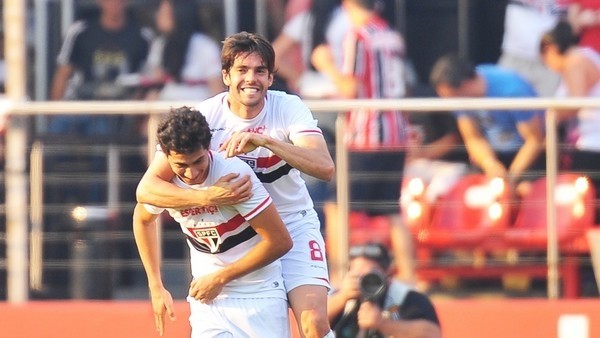 Kaka Asisti Yaptı, Ganso Golü Attı!