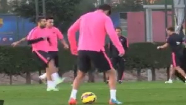 Barca idmanında Pique şov!